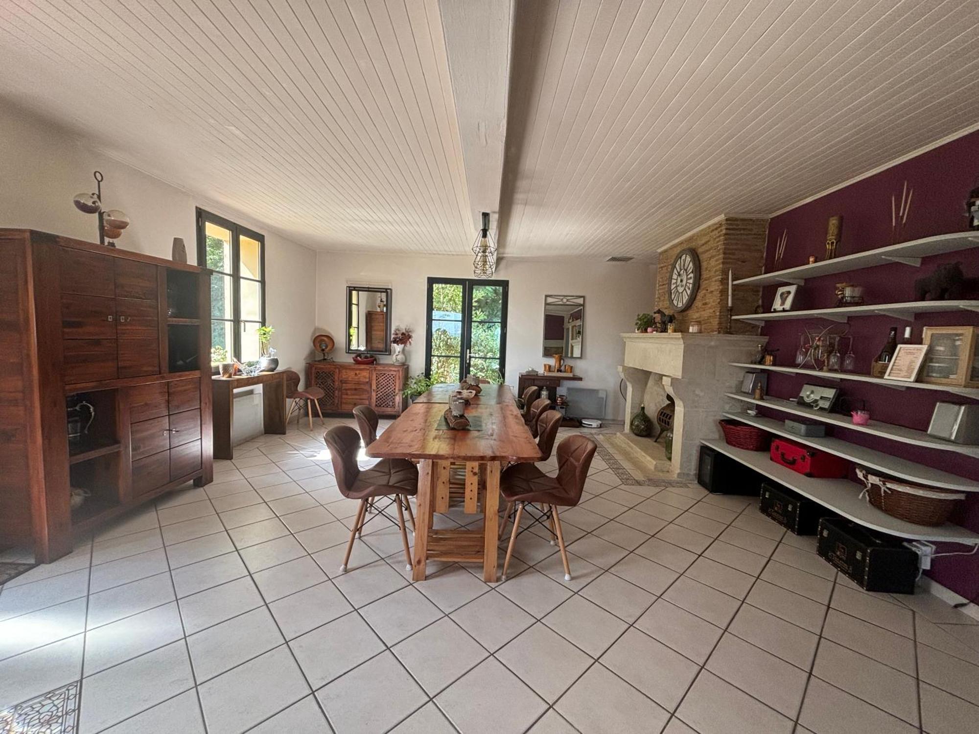 Domaine Pierrot Bed and Breakfast Laujuzan Buitenkant foto